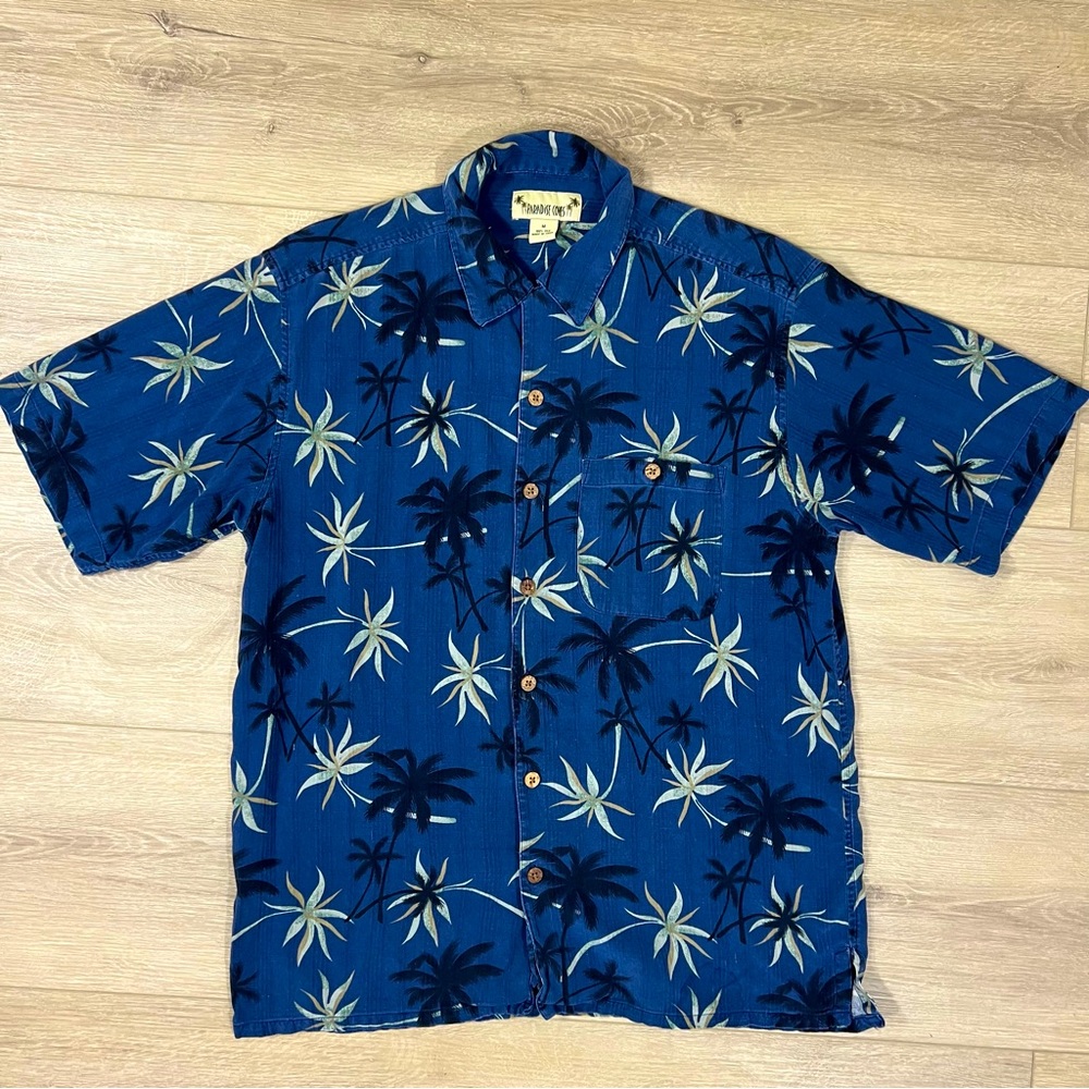 Paradise Coves Hawaiian Shirt 100% Silk Medium Blue Palm Tree Print Button Up